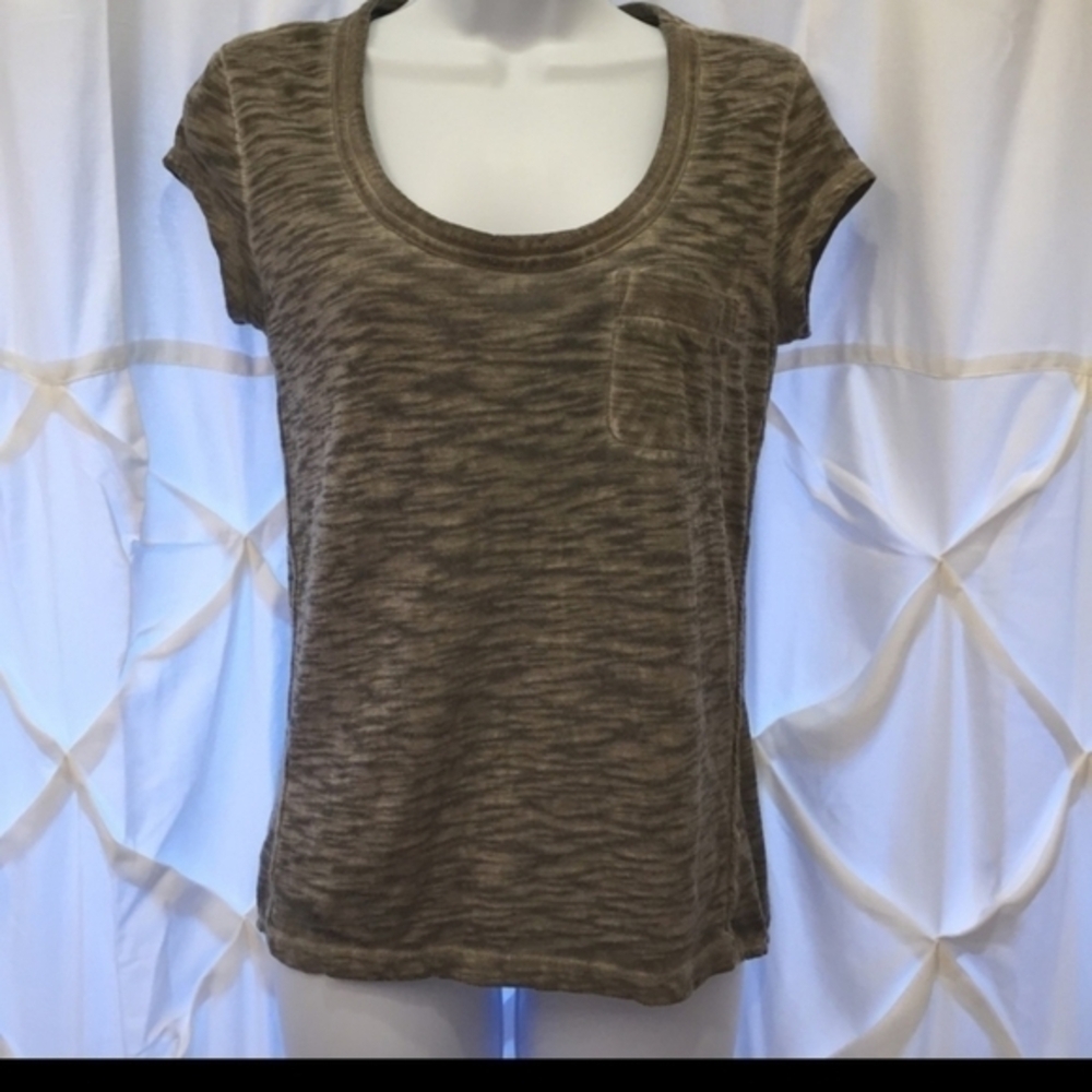 Lou & Grey Heathered Gray Pocket Tee‎